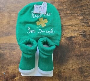 St. Patrick's Day BABY hat and socks